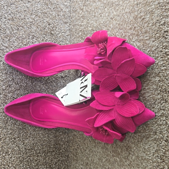 Zara Suede Pumps - Picture 3 of 5